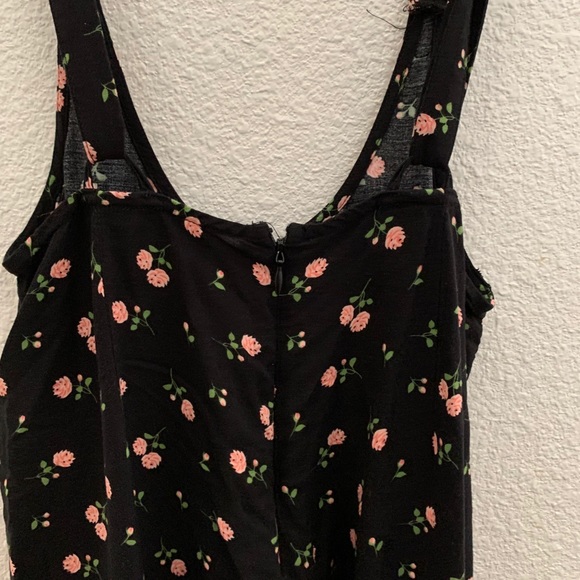 Forever 21 Floral Wide Leg Suspender Pants - Picture 4 of 11